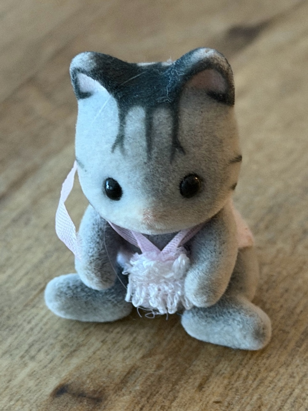 Calico Critters Vintage Fisher Grey Gray Striped Cat Baby Pink Girl Kitty Toy